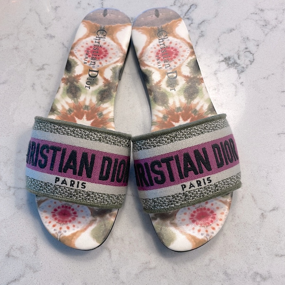 Dior Dway slides, size 35